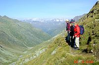 im Hintergrund die Oetztaler Alpen