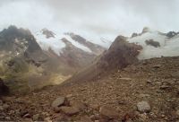 Blick zurueck zu Silvrettahorn und Schneeglocke