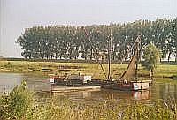 Bild 3 Aalfaenger auf der Weser